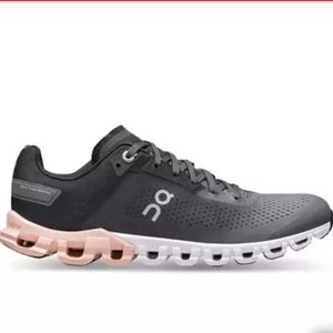 Cloud flow 3.0 running shoes